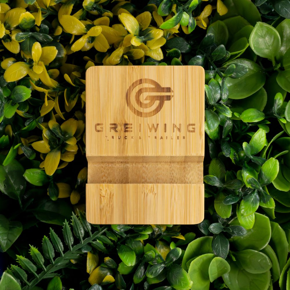 Sustainable merchandise and corporate fashion for the company Greiwing Truck and Trailer.