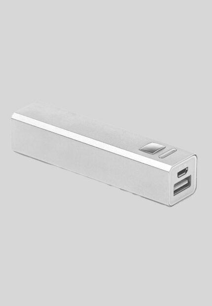 Kleine Powerbank in silber